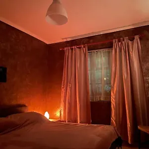 Cozy Old Train Station Apartamento